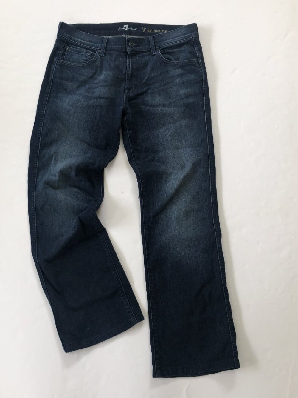 7 For All Mankind “A Pocket” Boot Cut Jeans Size 33